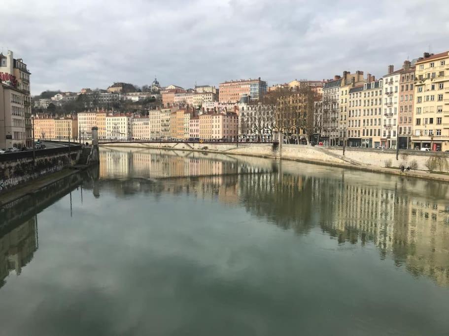 Chaleureux Studio Coeur St Jean Bellecour Лион Экстерьер фото